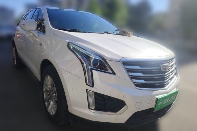 Used Cadillac XT5 2018 28E Four-Wheel Drive Tech Version Front Right 45 Deg