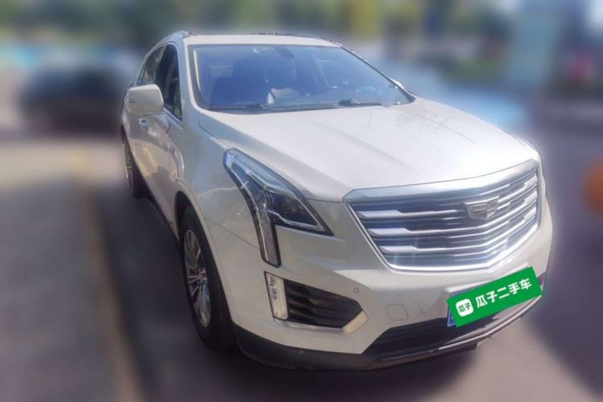 Used Cadillac XT5 2018 28T Four-Wheel Drive Luxury Model Front Right 45 Deg