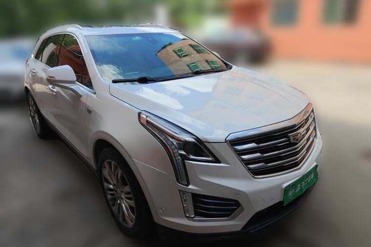 Used Cadillac XT5 2018 28E Four-Wheel Drive Leading Version Front Right 45 Deg