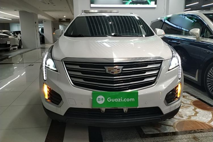 Used Cadillac XT5 2018 28E Four-Wheel Drive Tech Version Front