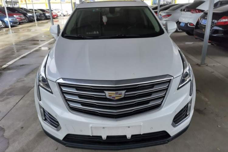 Used Cadillac XT5 2018 25T Luxury Model Front