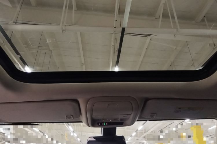 Used Cadillac XT5 2018 28T Four-Wheel Drive Luxury Model Headliner