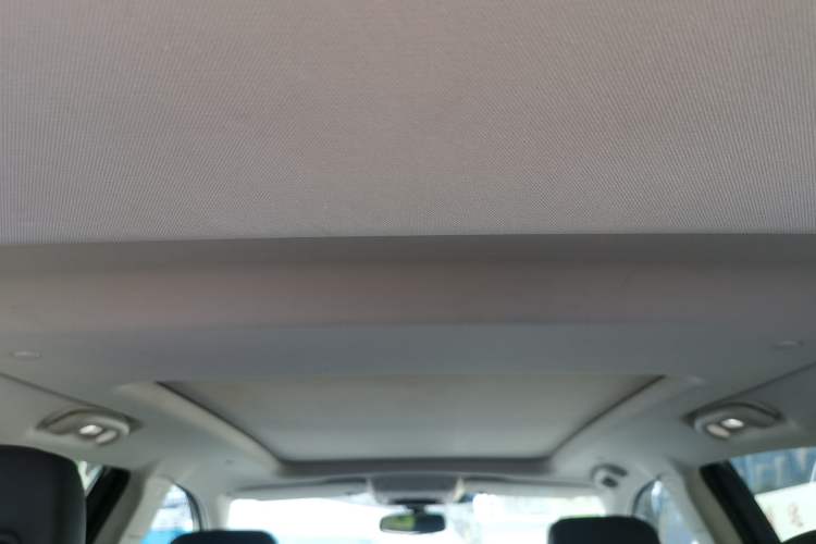 Used Cadillac XT5 2018 28T Four-Wheel Drive Luxury Model Headliner