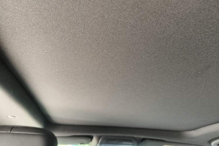 Used Cadillac XT5 2018 28E Four-Wheel Drive Tech Version Headliner