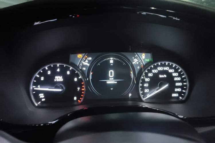 Used Cadillac XT5 2018 28T Four-Wheel Drive Luxury Model Instrument Cluster