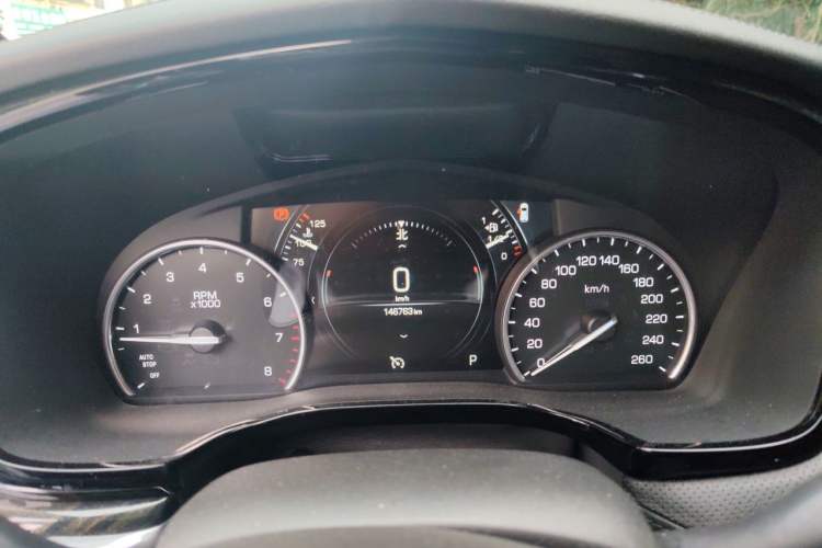 Used Cadillac XT5 2018 28T Four-Wheel Drive Luxury Model Instrument Cluster