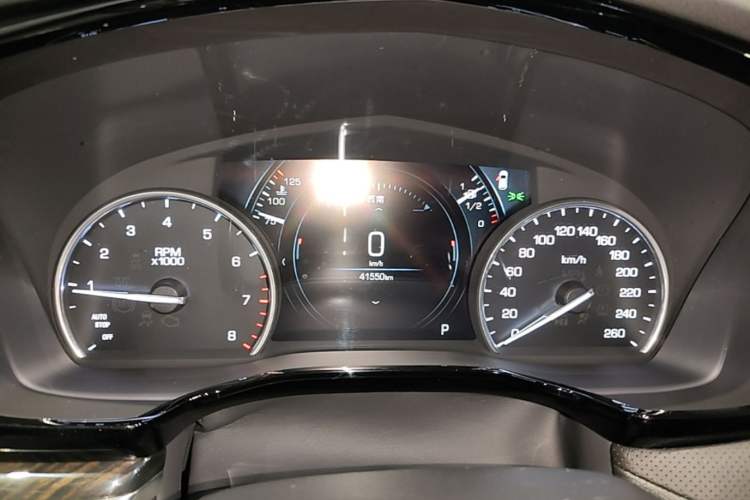 Used Cadillac XT5 2018 25T Luxury Model Instrument Cluster