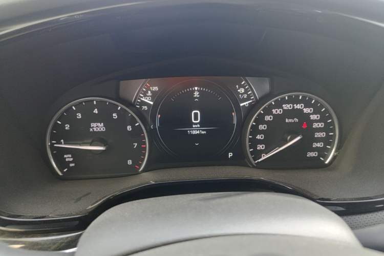 Used Cadillac XT5 2018 25T Luxury Model Instrument Cluster