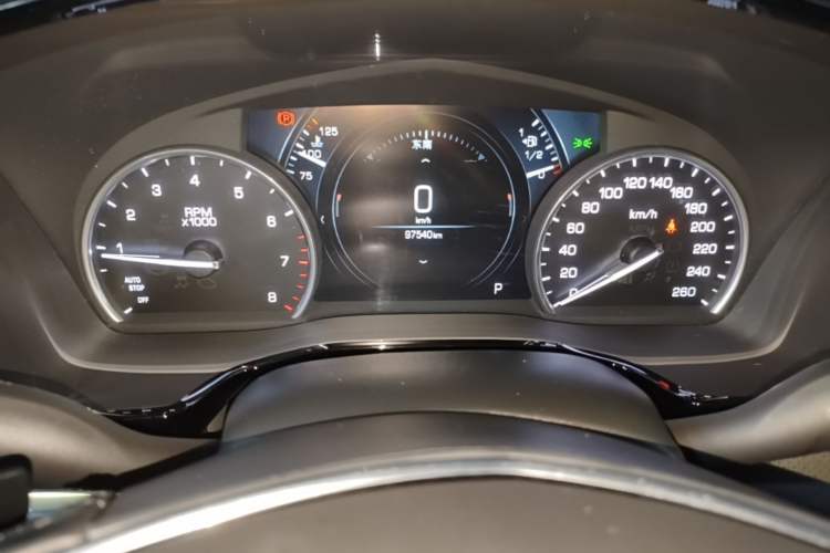 Used Cadillac XT5 2018 25T Luxury Model Instrument Cluster