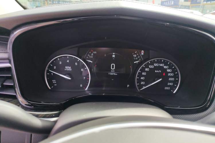 Used Cadillac XT5 2018 25T Luxury Model Instrument Cluster