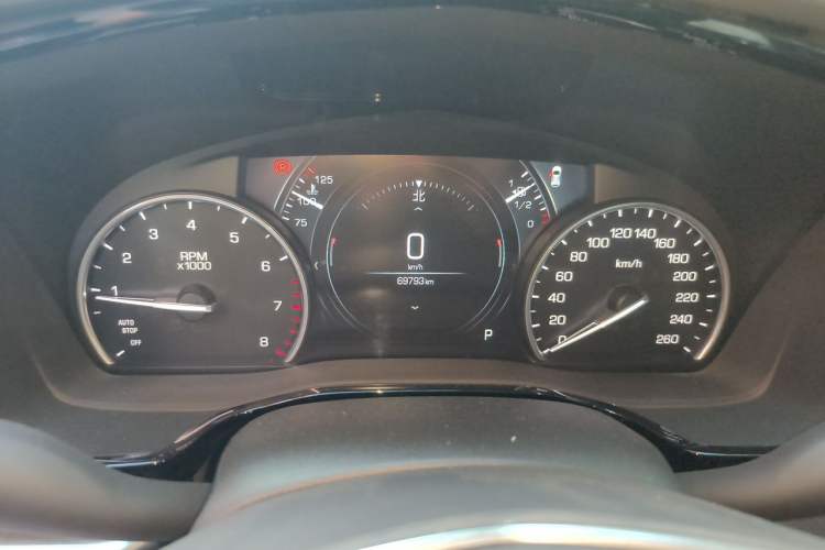 Used Cadillac XT5 2018 25T Luxury Model Instrument Cluster