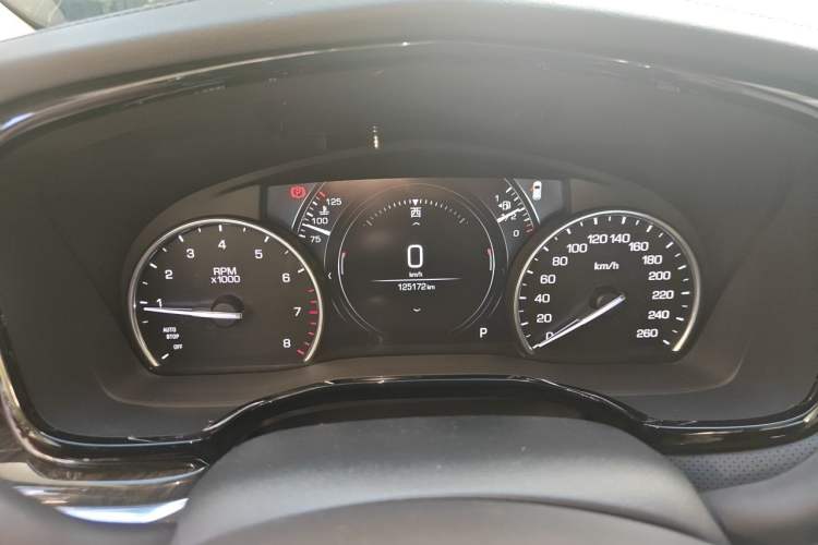 Used Cadillac XT5 2018 25T Luxury Model Instrument Cluster