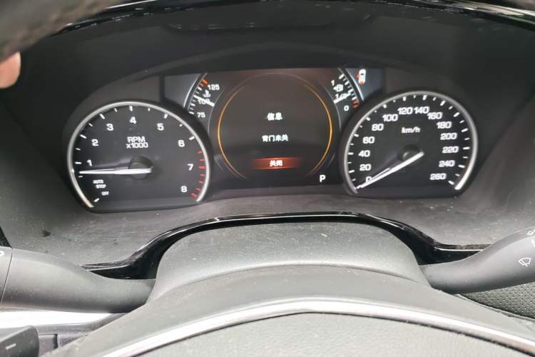 Used Cadillac XT5 2018 25T Luxury Model Instrument Cluster