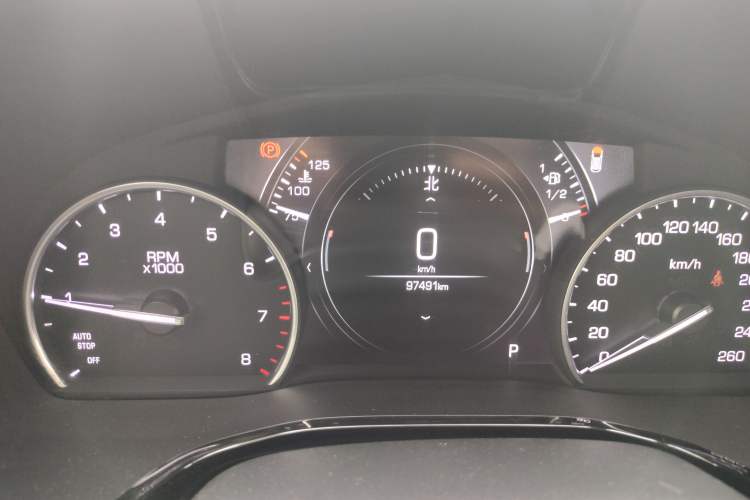 Used Cadillac XT5 2018 25T Luxury Model Instrument Cluster