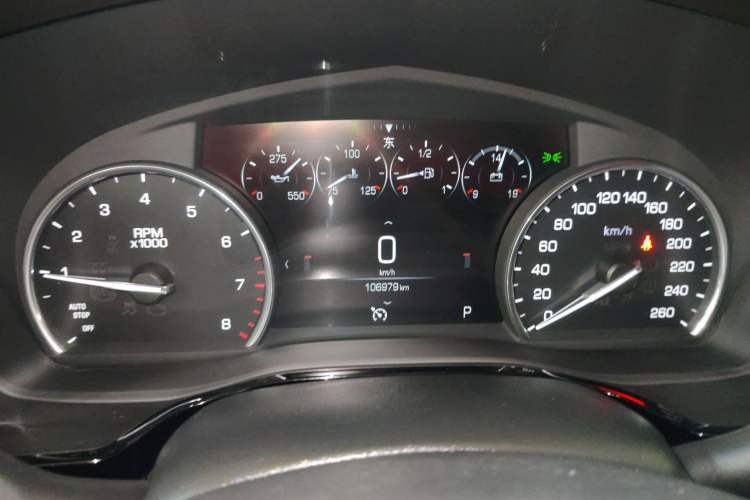 Used Cadillac XT5 2018 25T Luxury Model Instrument Cluster
