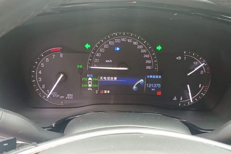 Used Cadillac XT5 2018 25T Tech Model Instrument Cluster