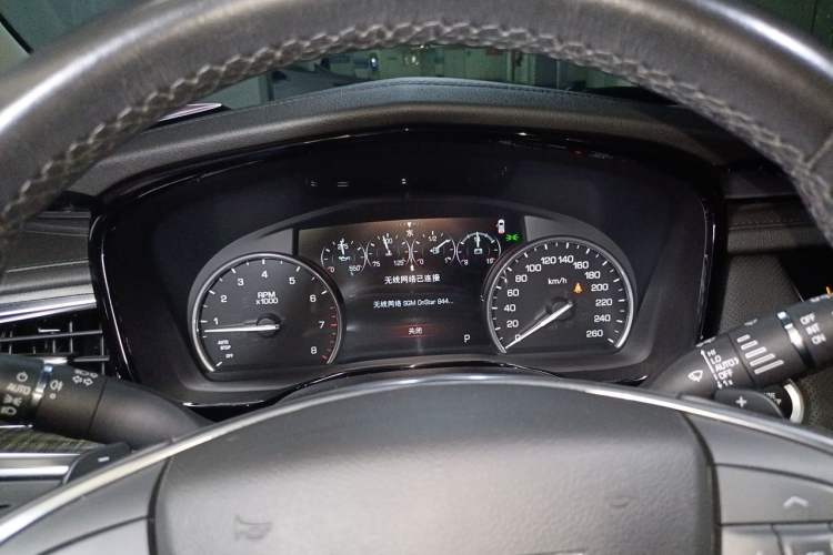 Used Cadillac XT5 2018 25T Luxury Model Instrument Cluster