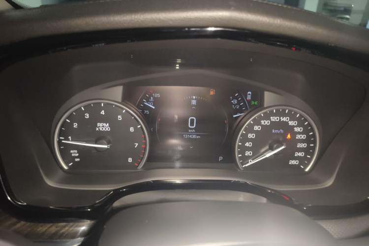 Used Cadillac XT5 2018 25T Luxury Model Instrument Cluster