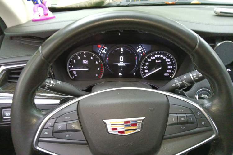 Used Cadillac XT5 2018 28T Four-Wheel Drive Luxury Model Instrument Cluster
