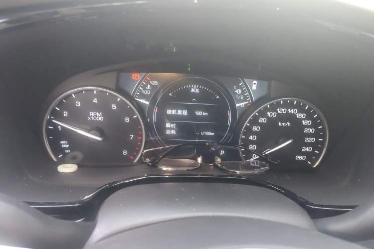 Used Cadillac XT5 2018 28T Four-Wheel Drive Luxury Model Instrument Cluster