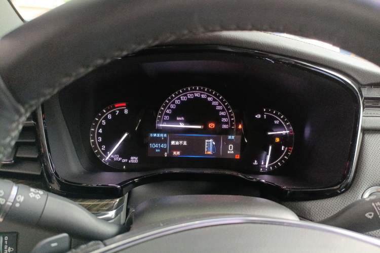 Used Cadillac XT5 2018 25T Tech Model Instrument Cluster