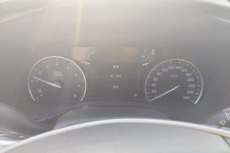 Used Cadillac XT5 2018 25T Luxury Model Instrument Cluster