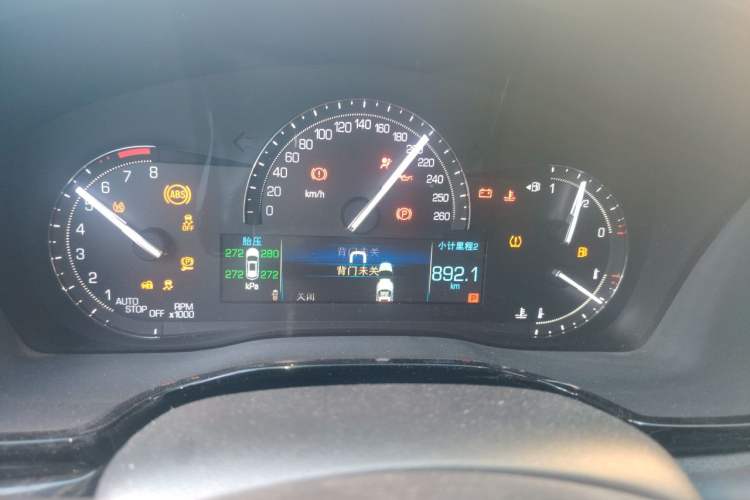 Used Cadillac XT5 2018 28E Four-Wheel Drive Tech Version Instrument Cluster
