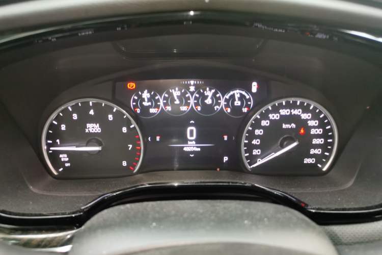Used Cadillac XT5 2018 25T Luxury Model Instrument Cluster