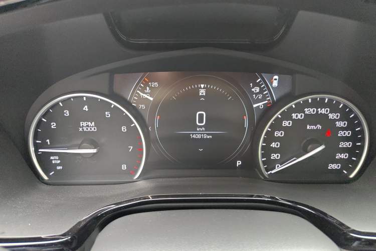 Used Cadillac XT5 2018 25T Luxury Model Instrument Cluster