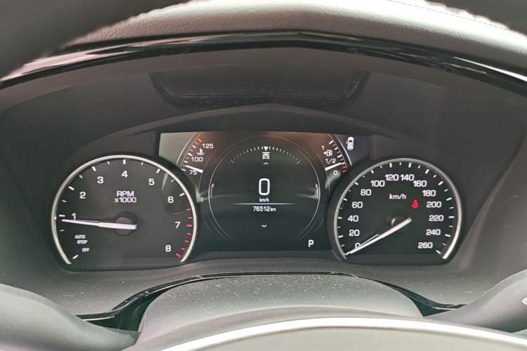 Used Cadillac XT5 2018 25T Luxury Model Instrument Cluster