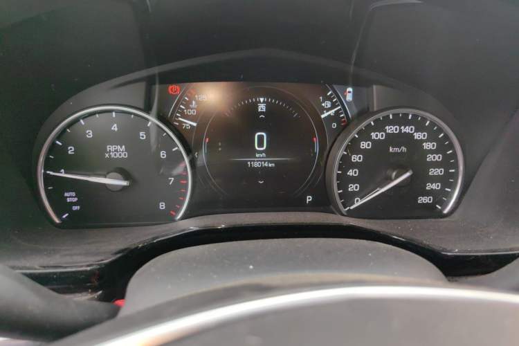 Used Cadillac XT5 2018 25T Luxury Model Instrument Cluster