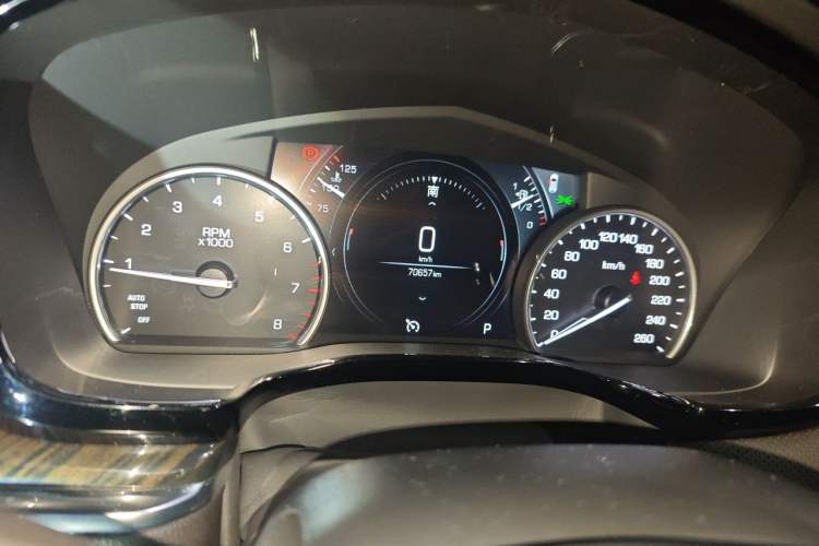 Used Cadillac XT5 2018 25T Luxury Model Instrument Cluster