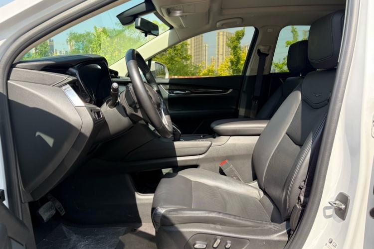 Used Cadillac XT5 2018 28T Four-Wheel Drive Luxury Model Interior 1