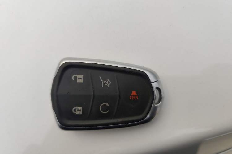 Used Cadillac XT5 2018 25T Luxury Model Interior 1