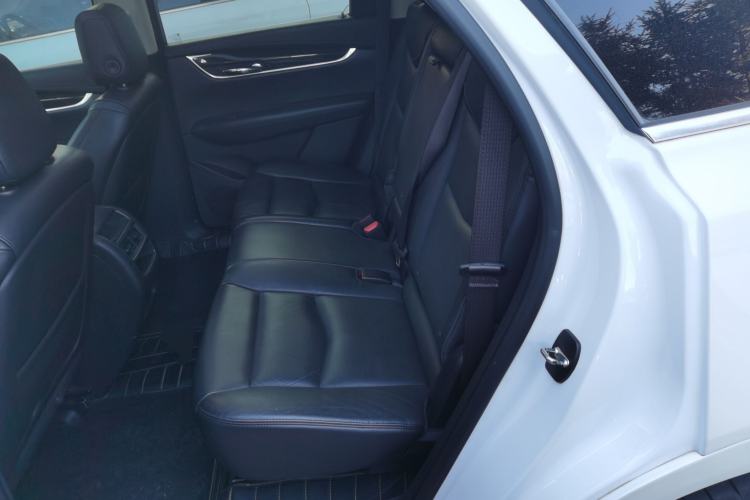 Used Cadillac XT5 2018 28T Four-Wheel Drive Luxury Model Interior 4