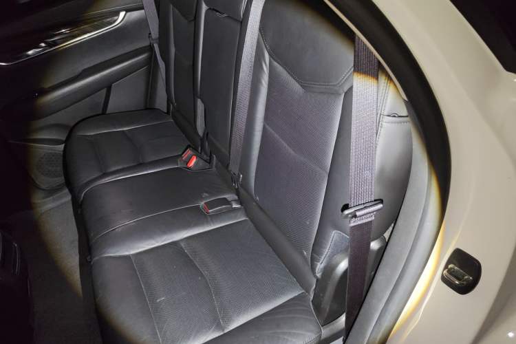 Used Cadillac XT5 2018 28T Four-Wheel Drive Luxury Model Interior 4