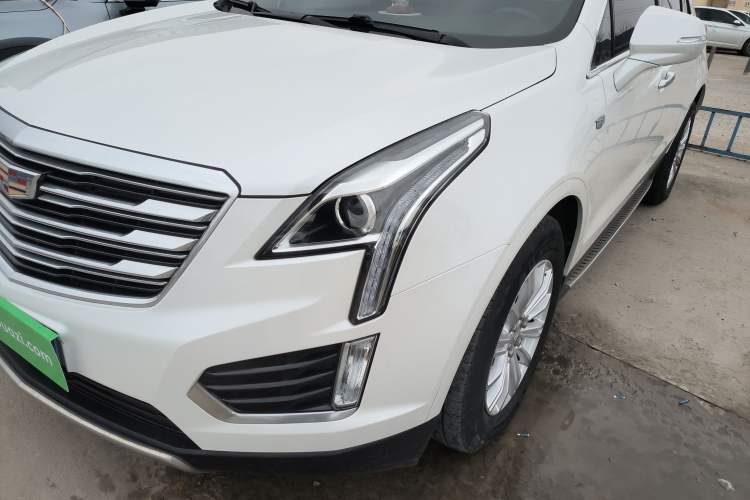 Used Cadillac XT5 2018 28E Four-Wheel Drive Tech Version Left Front Headlight