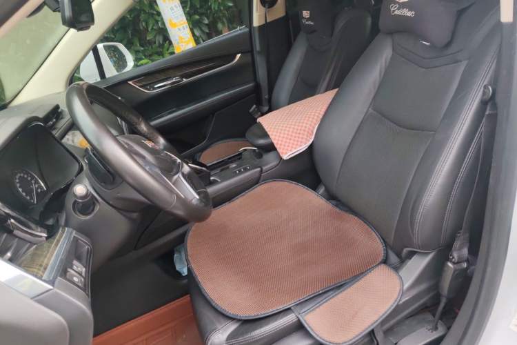 Used Cadillac XT5 2018 28T Four-Wheel Drive Luxury Model Left Front Seat