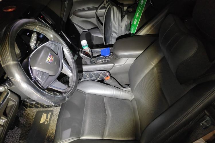 Used Cadillac XT5 2018 28T Four-Wheel Drive Luxury Model Left Front Seat