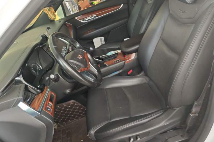 Used Cadillac XT5 2018 28E Four-Wheel Drive Leading Version Left Front Seat
