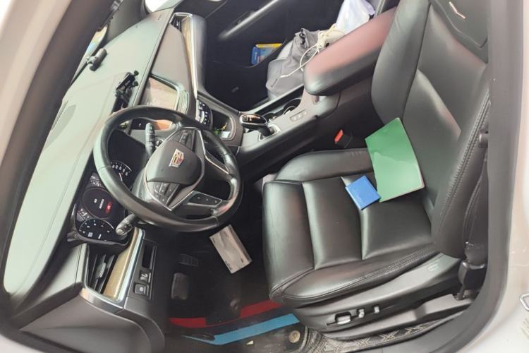 Used Cadillac XT5 2018 28E Four-Wheel Drive Tech Version Left Front Seat