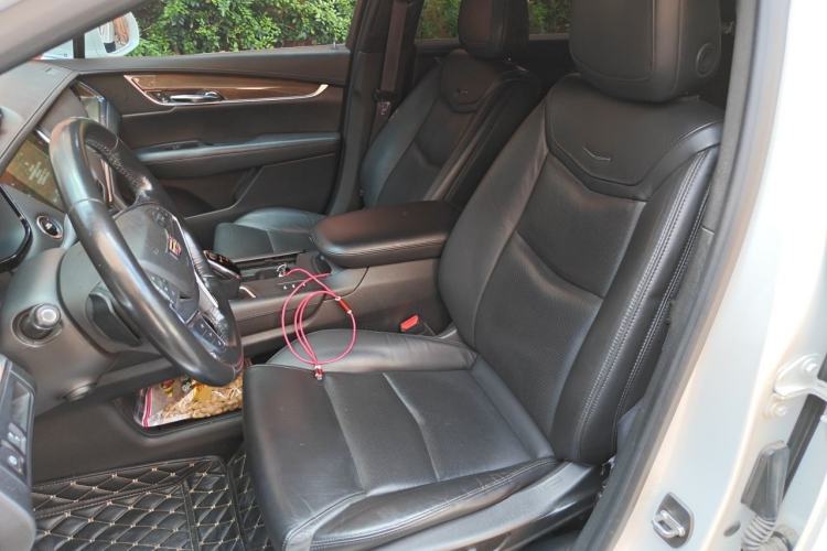Used Cadillac XT5 2018 28E Four-Wheel Drive Leading Version Left Front Seat