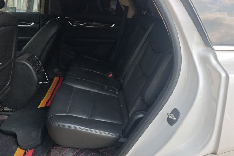 Used Cadillac XT5 2018 25T Luxury Model Left Rear Seat