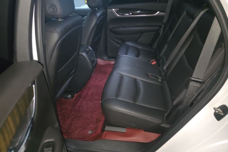 Used Cadillac XT5 2018 28E Four-Wheel Drive Tech Version Left Rear Seat