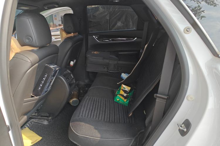 Used Cadillac XT5 2018 25T Tech Model Left Rear Seat