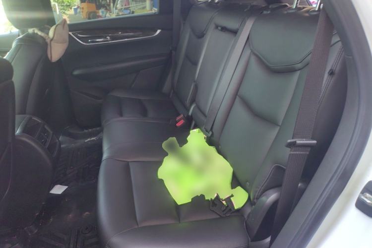 Used Cadillac XT5 2018 28E Four-Wheel Drive Tech Version Left Rear Seat