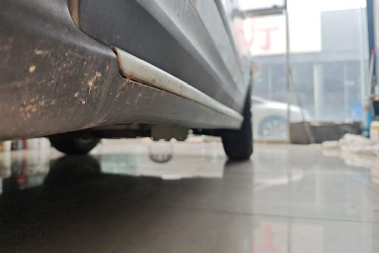 Used Cadillac XT5 2018 25T Luxury Model Left Side Sill