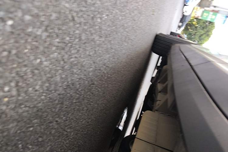 Used Cadillac XT5 2018 25T Tech Model Left Side Sill