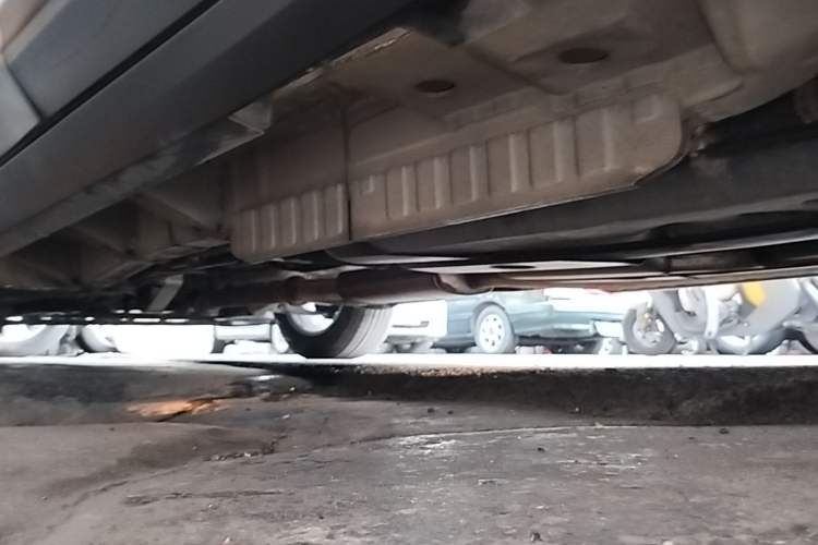 Used Cadillac XT5 2018 25T Luxury Model Left Side Sill