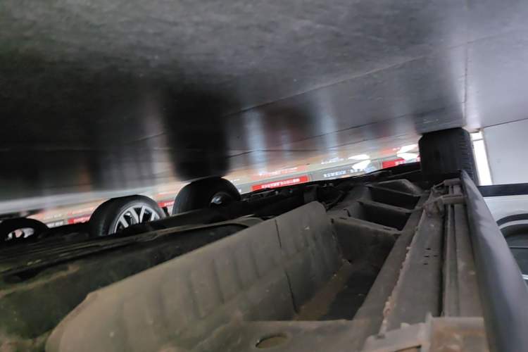 Used Cadillac XT5 2018 28T Four-Wheel Drive Luxury Model Left Side Sill